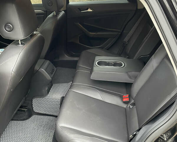 Черный Фольксваген Джетта, объемом двигателя 1.4 л и пробегом 42 тыс. км за 18500 $, фото 11 на Automoto.ua