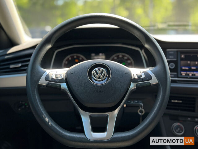 Черный Фольксваген Джетта, объемом двигателя 1.4 л и пробегом 67 тыс. км за 17200 $, фото 22 на Automoto.ua