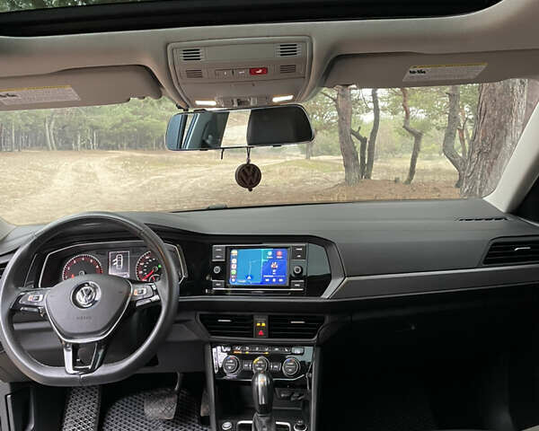 Черный Фольксваген Джетта, объемом двигателя 1.4 л и пробегом 42 тыс. км за 18500 $, фото 7 на Automoto.ua