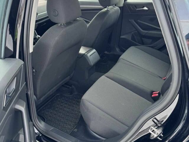 Чорний Фольксваген Джетта, об'ємом двигуна 1.4 л та пробігом 2 тис. км за 14200 $, фото 10 на Automoto.ua