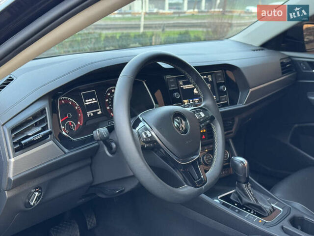 Черный Фольксваген Джетта, объемом двигателя 1.4 л и пробегом 72 тыс. км за 15800 $, фото 20 на Automoto.ua