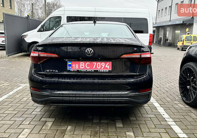 Черный Фольксваген Джетта, объемом двигателя 1.5 л и пробегом 130 тыс. км за 16900 $, фото 4 на Automoto.ua