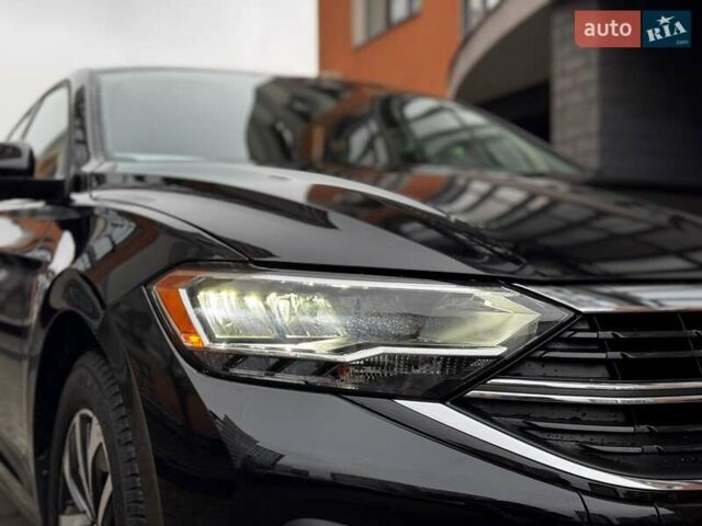 Черный Фольксваген Джетта, объемом двигателя 1.5 л и пробегом 181 тыс. км за 18500 $, фото 28 на Automoto.ua