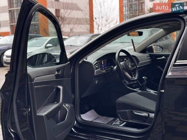 Черный Фольксваген Джетта, объемом двигателя 1.5 л и пробегом 181 тыс. км за 18500 $, фото 40 на Automoto.ua