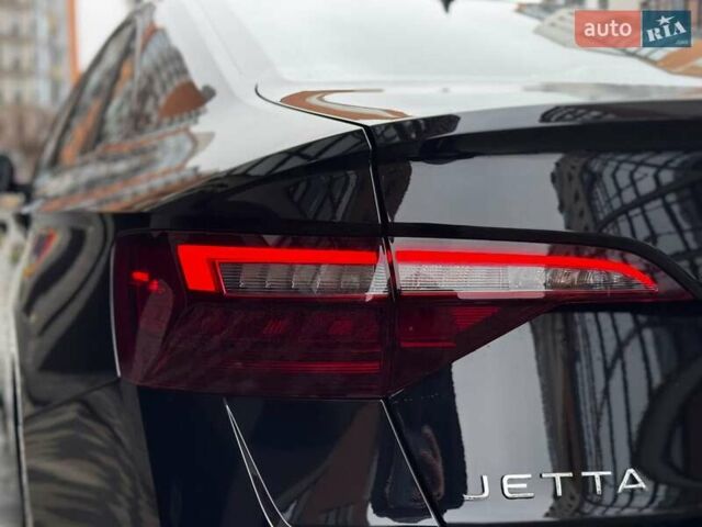 Черный Фольксваген Джетта, объемом двигателя 1.5 л и пробегом 181 тыс. км за 18500 $, фото 15 на Automoto.ua