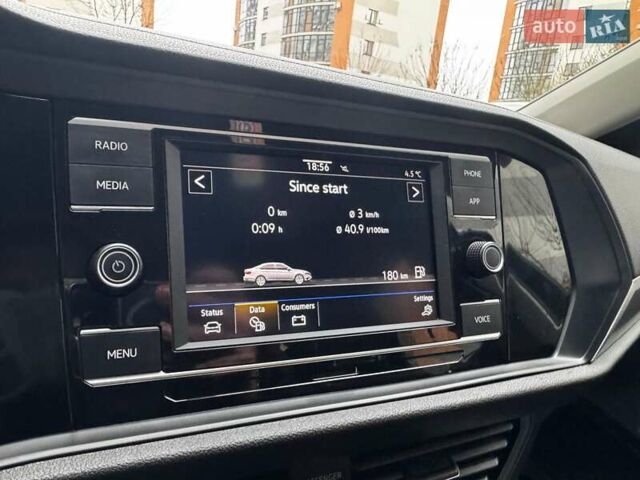 Черный Фольксваген Джетта, объемом двигателя 1.5 л и пробегом 181 тыс. км за 18500 $, фото 64 на Automoto.ua