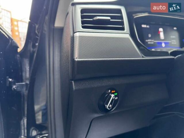 Черный Фольксваген Джетта, объемом двигателя 1.5 л и пробегом 181 тыс. км за 18500 $, фото 41 на Automoto.ua