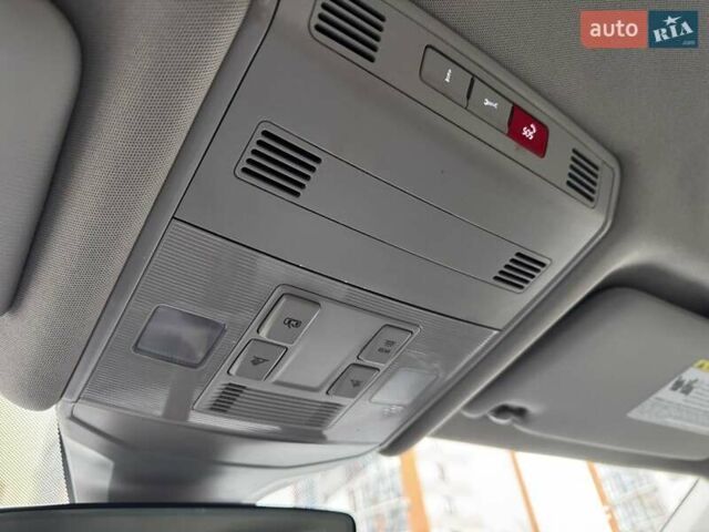 Черный Фольксваген Джетта, объемом двигателя 1.5 л и пробегом 181 тыс. км за 18500 $, фото 66 на Automoto.ua