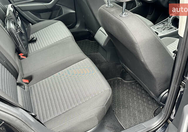 Черный Фольксваген Джетта, объемом двигателя 1.5 л и пробегом 130 тыс. км за 16900 $, фото 14 на Automoto.ua