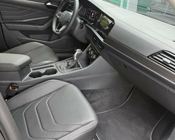 Чорний Фольксваген Джетта, об'ємом двигуна 1.5 л та пробігом 7 тис. км за 23499 $, фото 66 на Automoto.ua