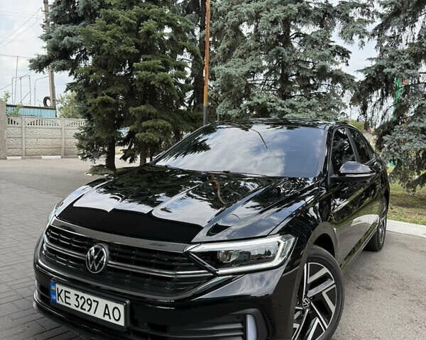 Чорний Фольксваген Джетта, об'ємом двигуна 1.5 л та пробігом 7 тис. км за 23499 $, фото 3 на Automoto.ua