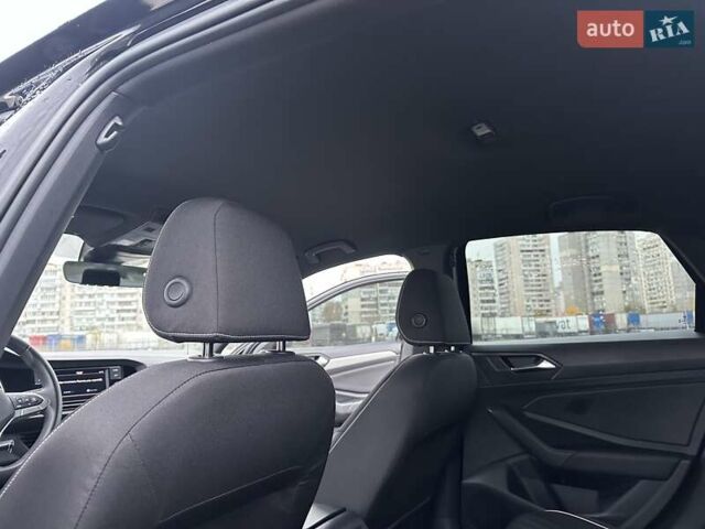 Черный Фольксваген Джетта, объемом двигателя 1.5 л и пробегом 40 тыс. км за 20000 $, фото 27 на Automoto.ua