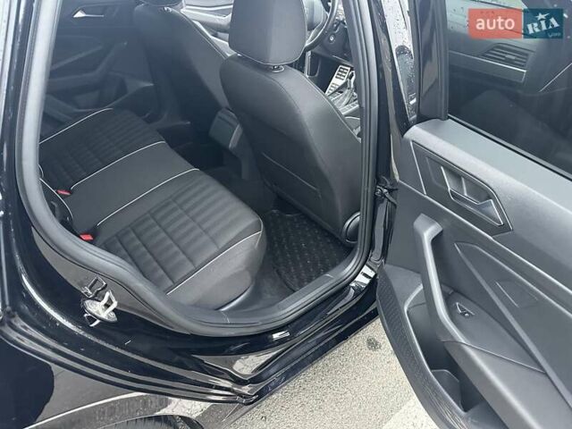 Черный Фольксваген Джетта, объемом двигателя 1.5 л и пробегом 40 тыс. км за 20000 $, фото 19 на Automoto.ua