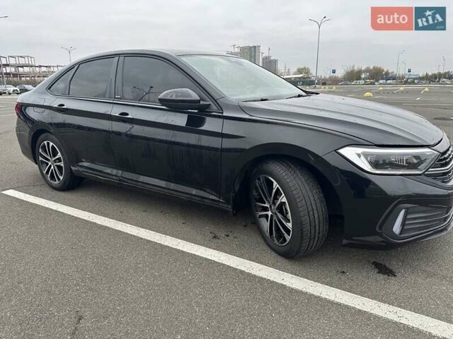 Черный Фольксваген Джетта, объемом двигателя 1.5 л и пробегом 40 тыс. км за 20000 $, фото 2 на Automoto.ua