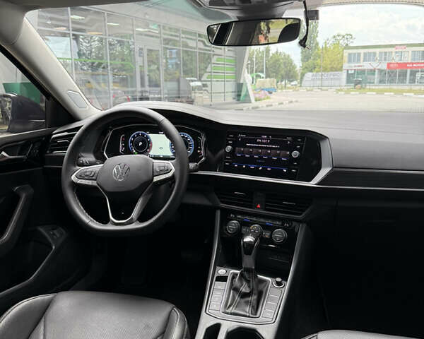 Чорний Фольксваген Джетта, об'ємом двигуна 1.5 л та пробігом 7 тис. км за 23499 $, фото 74 на Automoto.ua