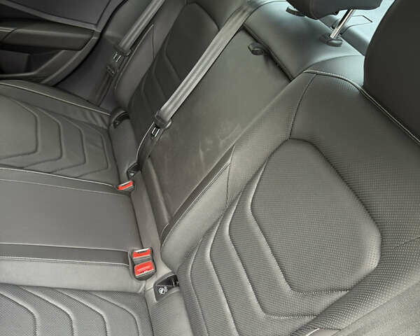 Чорний Фольксваген Джетта, об'ємом двигуна 1.5 л та пробігом 7 тис. км за 23499 $, фото 64 на Automoto.ua