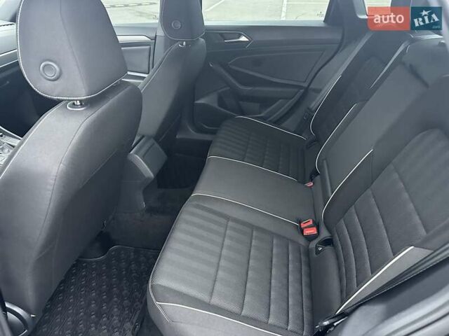 Черный Фольксваген Джетта, объемом двигателя 1.5 л и пробегом 40 тыс. км за 20000 $, фото 14 на Automoto.ua