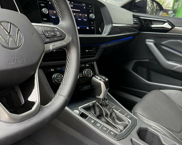 Чорний Фольксваген Джетта, об'ємом двигуна 1.5 л та пробігом 7 тис. км за 23499 $, фото 46 на Automoto.ua