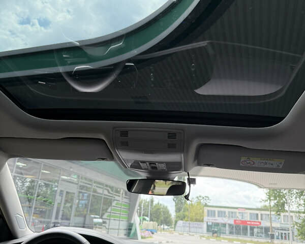 Чорний Фольксваген Джетта, об'ємом двигуна 1.5 л та пробігом 7 тис. км за 23499 $, фото 75 на Automoto.ua