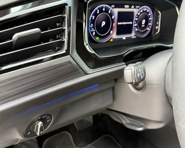 Чорний Фольксваген Джетта, об'ємом двигуна 1.5 л та пробігом 7 тис. км за 23499 $, фото 45 на Automoto.ua