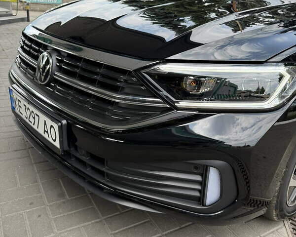 Чорний Фольксваген Джетта, об'ємом двигуна 1.5 л та пробігом 7 тис. км за 23499 $, фото 29 на Automoto.ua