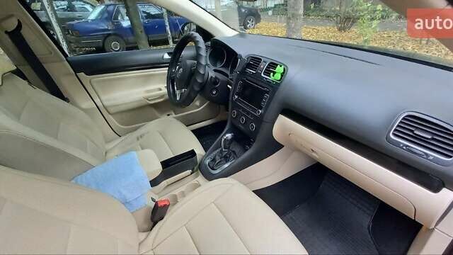 Черный Фольксваген Джетта, объемом двигателя 2.48 л и пробегом 170 тыс. км за 8959 $, фото 5 на Automoto.ua