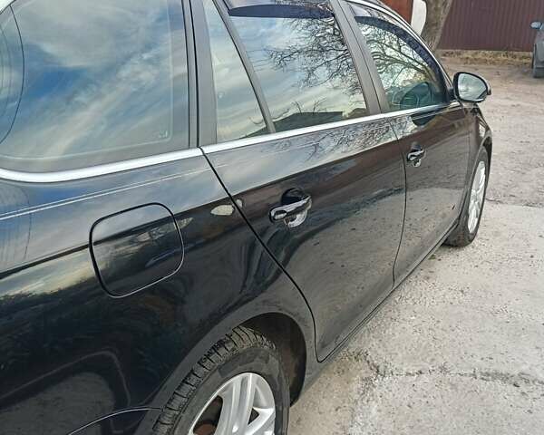 Черный Фольксваген Джетта, объемом двигателя 2 л и пробегом 194 тыс. км за 8600 $, фото 24 на Automoto.ua