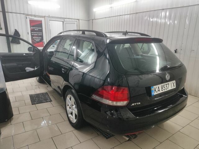 Чорний Фольксваген Джетта, об'ємом двигуна 2.5 л та пробігом 300 тис. км за 9500 $, фото 5 на Automoto.ua