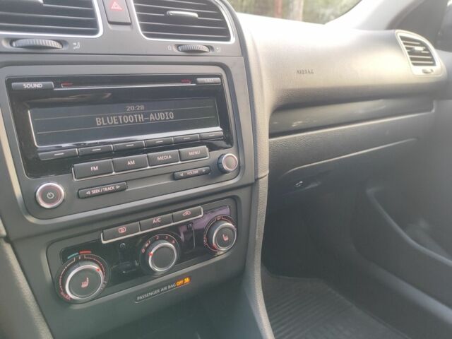 Чорний Фольксваген Джетта, об'ємом двигуна 2.5 л та пробігом 300 тис. км за 9500 $, фото 15 на Automoto.ua