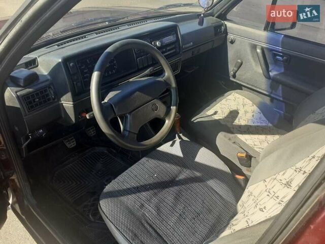 Коричневый Фольксваген Джетта, объемом двигателя 1.6 л и пробегом 379 тыс. км за 700 $, фото 3 на Automoto.ua