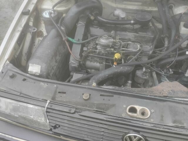 Коричневий Фольксваген Джетта, об'ємом двигуна 1.6 л та пробігом 350 тис. км за 1300 $, фото 2 на Automoto.ua