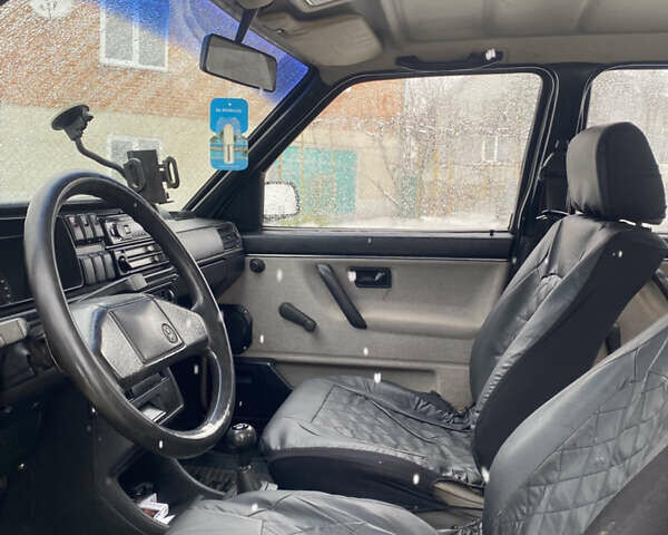 Коричневый Фольксваген Джетта, объемом двигателя 1.3 л и пробегом 245 тыс. км за 1300 $, фото 6 на Automoto.ua