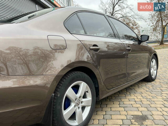 Коричневий Фольксваген Джетта, об'ємом двигуна 1.98 л та пробігом 270 тис. км за 7000 $, фото 3 на Automoto.ua