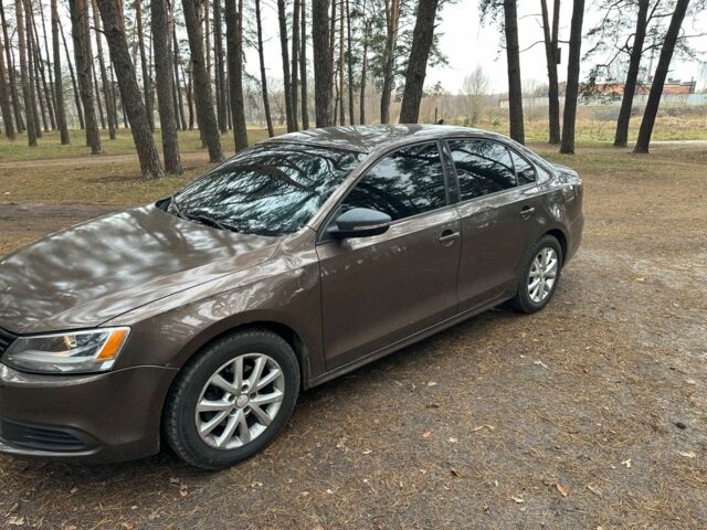 Коричневий Фольксваген Джетта, об'ємом двигуна 2.5 л та пробігом 250 тис. км за 7700 $, фото 4 на Automoto.ua