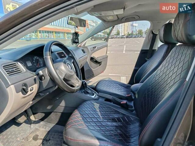 Коричневий Фольксваген Джетта, об'ємом двигуна 1.98 л та пробігом 297 тис. км за 8000 $, фото 31 на Automoto.ua