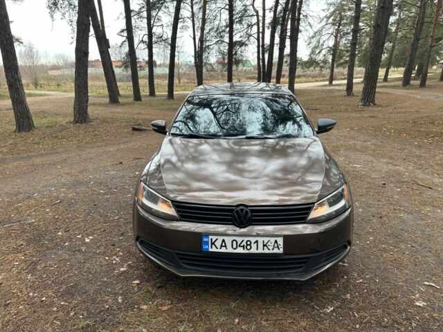 Коричневий Фольксваген Джетта, об'ємом двигуна 2.5 л та пробігом 250 тис. км за 7700 $, фото 1 на Automoto.ua