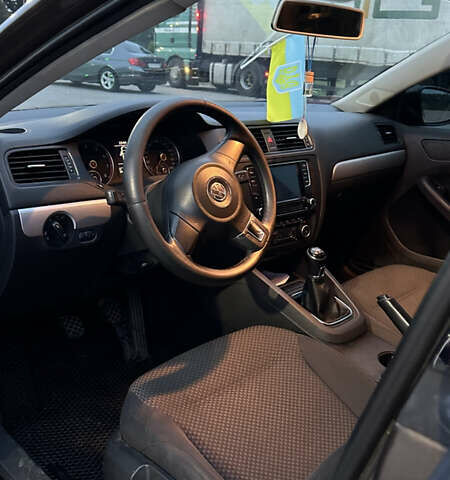 Коричневый Фольксваген Джетта, объемом двигателя 1.39 л и пробегом 261 тыс. км за 9000 $, фото 7 на Automoto.ua