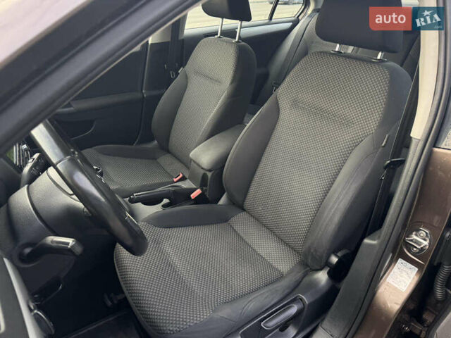 Коричневый Фольксваген Джетта, объемом двигателя 1.39 л и пробегом 191 тыс. км за 7300 $, фото 12 на Automoto.ua