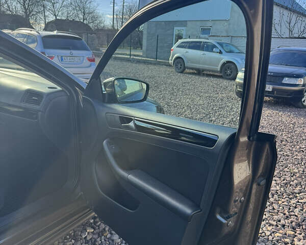 Коричневый Фольксваген Джетта, объемом двигателя 1.97 л и пробегом 340 тыс. км за 8900 $, фото 13 на Automoto.ua