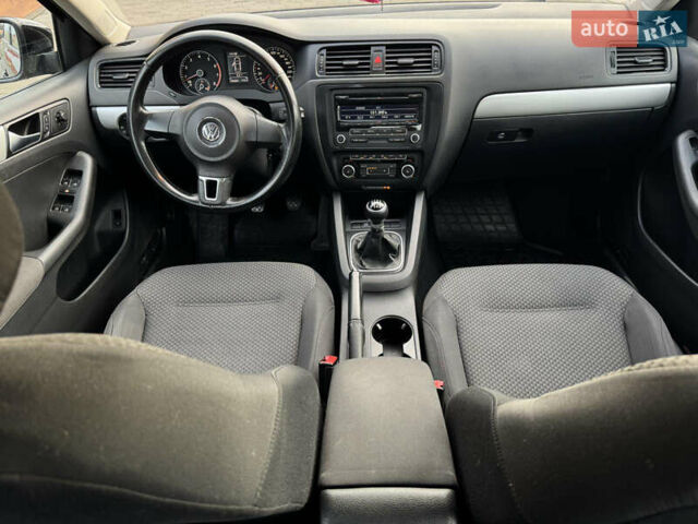 Коричневый Фольксваген Джетта, объемом двигателя 1.39 л и пробегом 191 тыс. км за 7300 $, фото 21 на Automoto.ua