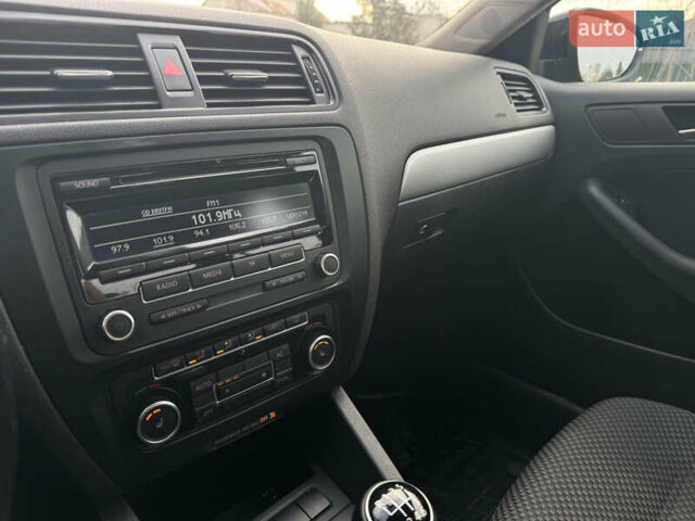 Коричневый Фольксваген Джетта, объемом двигателя 1.39 л и пробегом 191 тыс. км за 7300 $, фото 23 на Automoto.ua