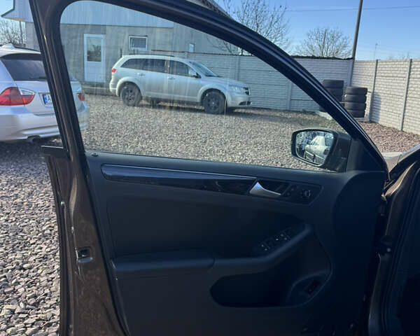 Коричневый Фольксваген Джетта, объемом двигателя 1.97 л и пробегом 340 тыс. км за 8900 $, фото 10 на Automoto.ua