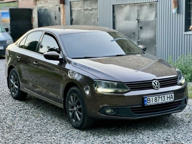 Коричневий Фольксваген Джетта, об'ємом двигуна 1.4 л та пробігом 220 тис. км за 8200 $, фото 2 на Automoto.ua