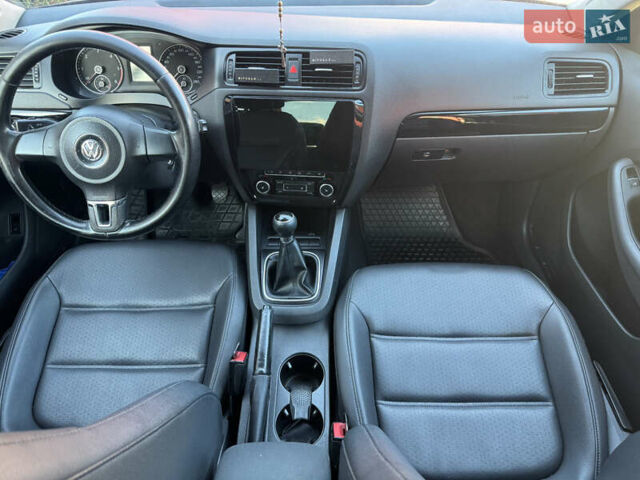 Коричневый Фольксваген Джетта, объемом двигателя 1.97 л и пробегом 340 тыс. км за 8900 $, фото 20 на Automoto.ua