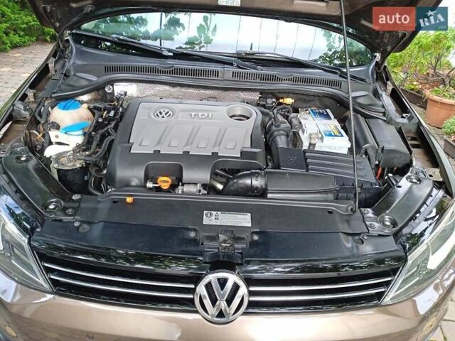 Коричневий Фольксваген Джетта, об'ємом двигуна 1.97 л та пробігом 320 тис. км за 9300 $, фото 21 на Automoto.ua
