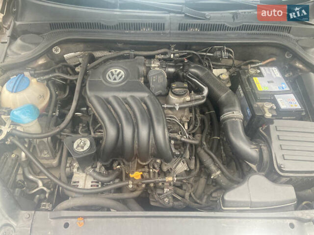 Коричневий Фольксваген Джетта, об'ємом двигуна 1.98 л та пробігом 193 тис. км за 8500 $, фото 10 на Automoto.ua