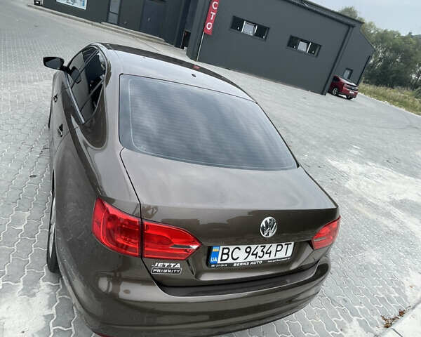 Коричневый Фольксваген Джетта, объемом двигателя 2 л и пробегом 259 тыс. км за 7999 $, фото 32 на Automoto.ua