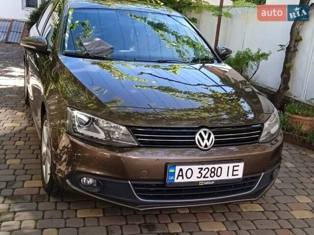 Коричневий Фольксваген Джетта, об'ємом двигуна 1.97 л та пробігом 320 тис. км за 9300 $, фото 14 на Automoto.ua