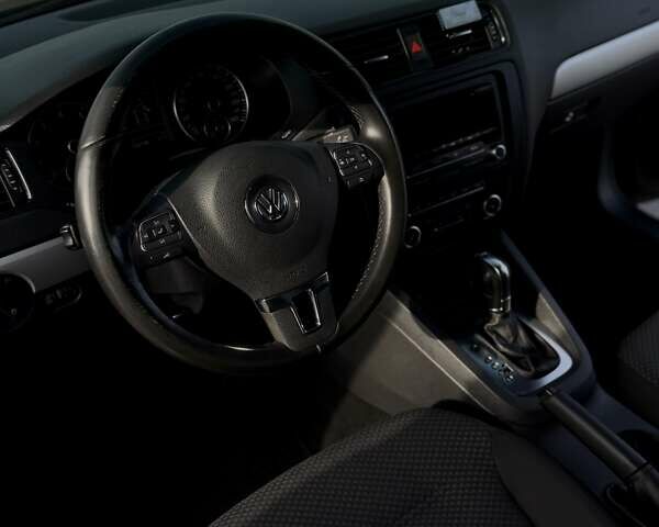 Коричневый Фольксваген Джетта, объемом двигателя 1.39 л и пробегом 185 тыс. км за 8700 $, фото 7 на Automoto.ua