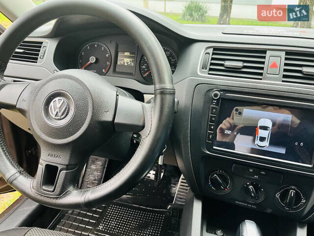 Коричневий Фольксваген Джетта, об'ємом двигуна 1.98 л та пробігом 193 тис. км за 8500 $, фото 9 на Automoto.ua